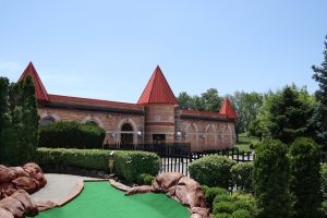86952-PGN Fun Village-IL