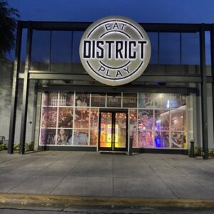 District Eat & Play