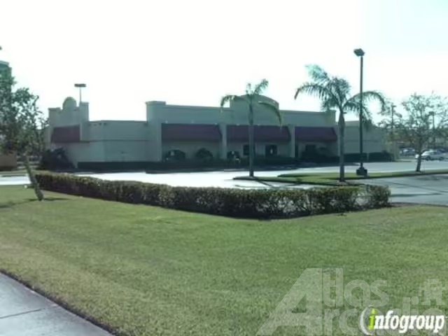 Exterior photo of Chuck E. Cheese's: West Palm Beach, FL (4646 Okeechobee Blvd)
