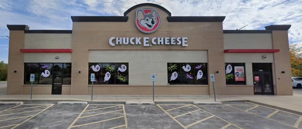 Exterior photo of Chuck E. Cheese's: Joliet, IL
