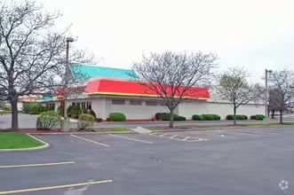 Exterior photo of Chuck E. Cheese's: Melrose Park, IL (W North Ave)