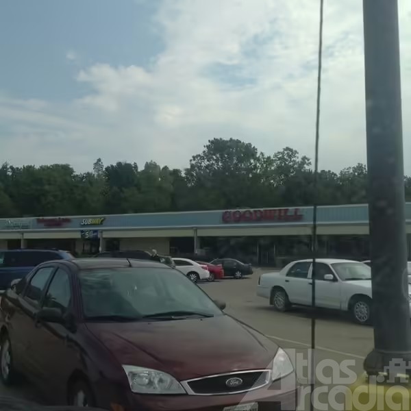 Exterior photo of ShowBiz Pizza Place: Cape Girardeau, MO