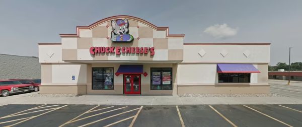 Exterior photo of ShowBiz Pizza Place: Lincoln, NE