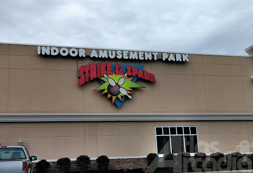 Strike & Spare: Hendersonville