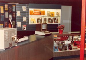 Photograph of 2001 Entertainment 33 (aka 81): Atlanta Galleria