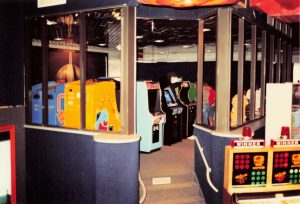 Photograph of 2001 Entertainment 33 (aka 81): Atlanta Galleria