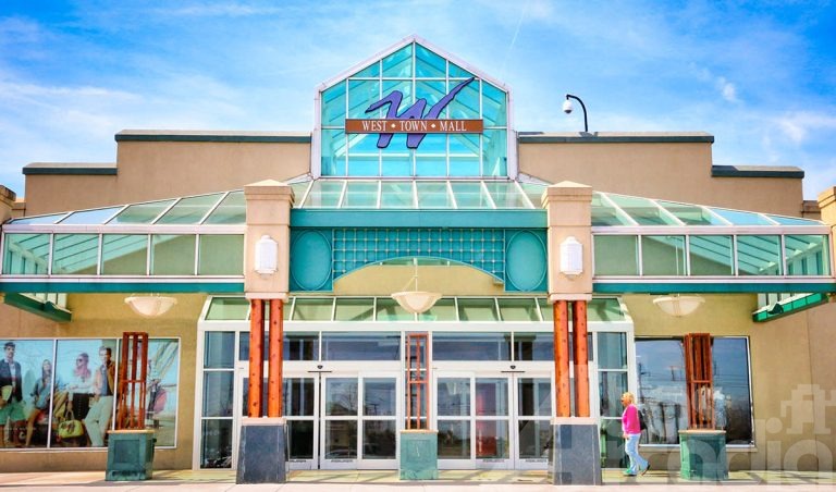 Funscape: West Town Mall
