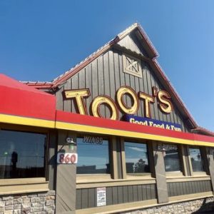 Toot’s: 860 NW Broad St