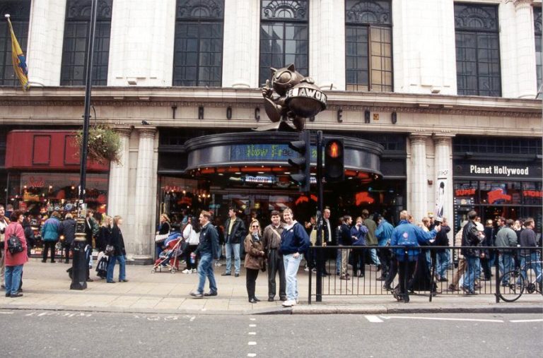 segaworld-london-exterior